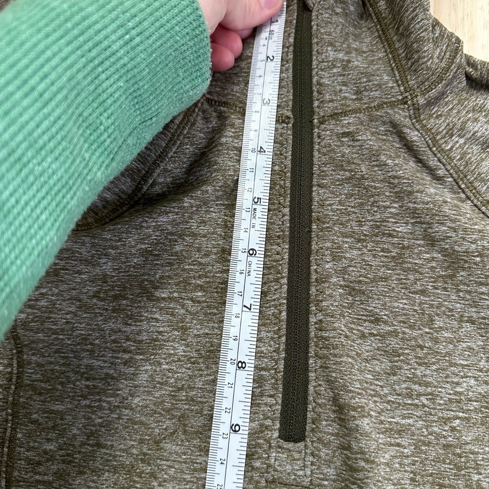 Lululemon Women's Heathered Military Green Rush Hour 1/2 Zip Size 2 - Picture 13 of 16